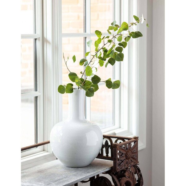 Alvia Ceramic Vase